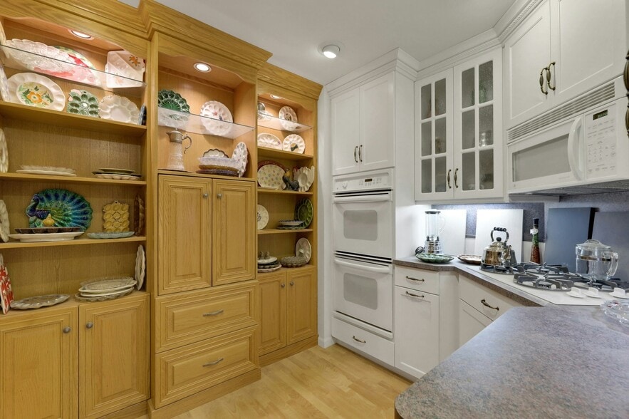 More Photos Of 209-211 Central Ave, East Newark Manufacturing For Sale