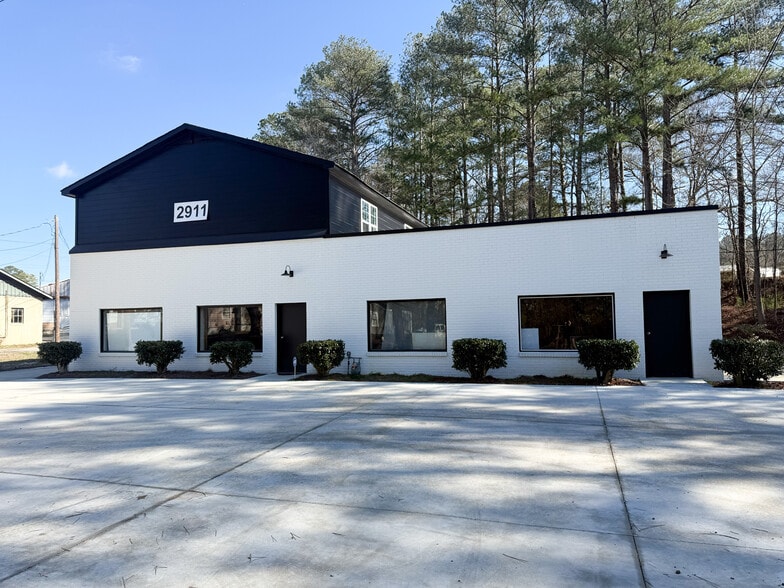 Primary Photo Of 2911 Ruffner Rd, Birmingham Distribution For Sale