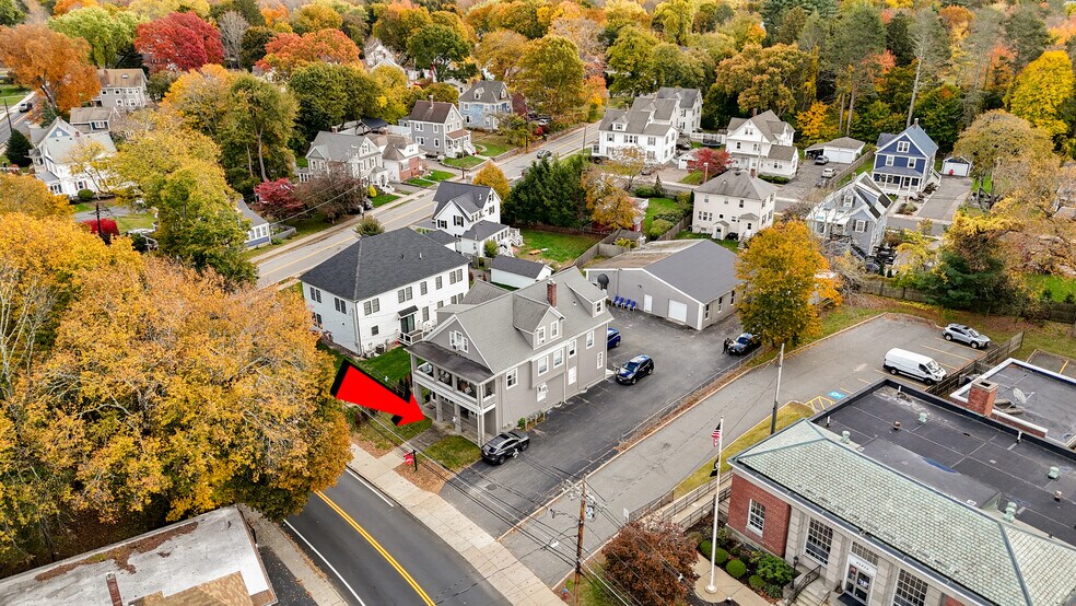 More Photos Of 33 Union St, East Walpole Storefront Retail Residential For Lease