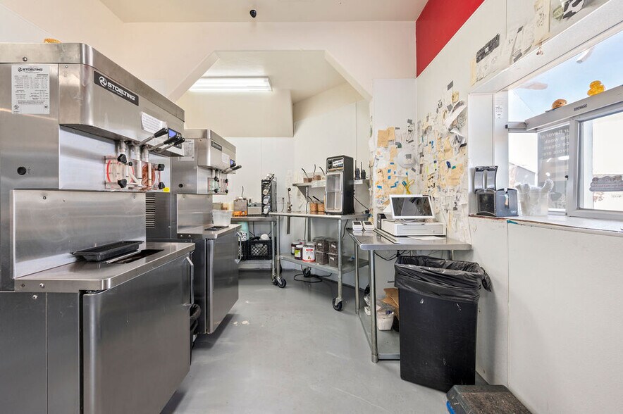 More Photos Of 581 29 Rd, Grand Junction General Retail For Sale