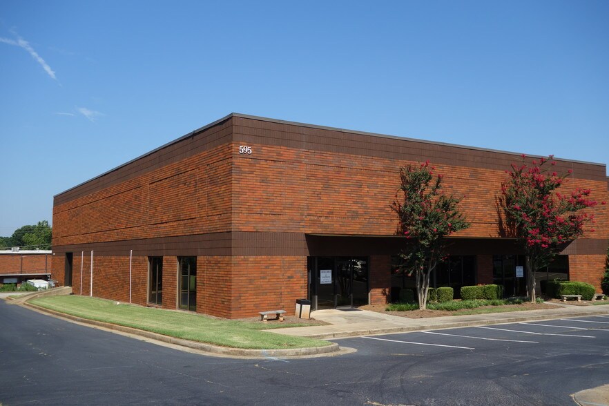 More Photos Of 575 Old Norcross Rd, Lawrenceville Unknown For Lease