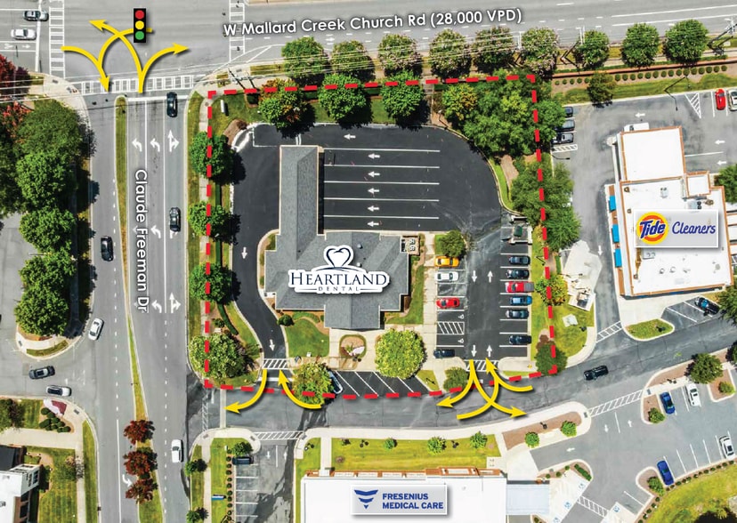 More Photos Of 2211 W Arbors Dr, Charlotte General Retail For Sale