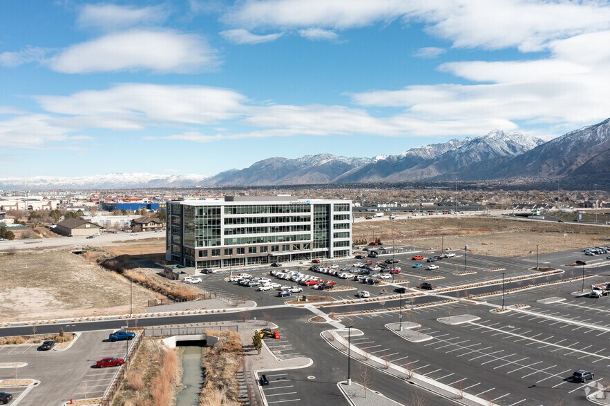 More Photos Of 13693 S 200 W, Draper Office For Lease