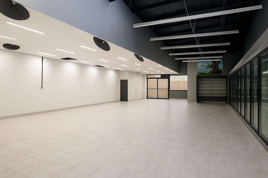 More Photos Of 1300 Clove Rd, Staten Island Freestanding For Lease