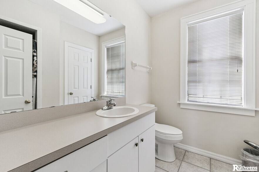 More Photos Of 114 Palmola St, Lakeland Office Residential For Lease