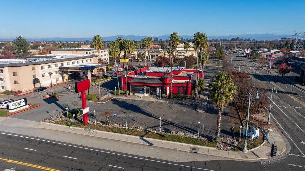 Primary Photo Of 1987 Hilltop Dr, Redding General Retail For Lease