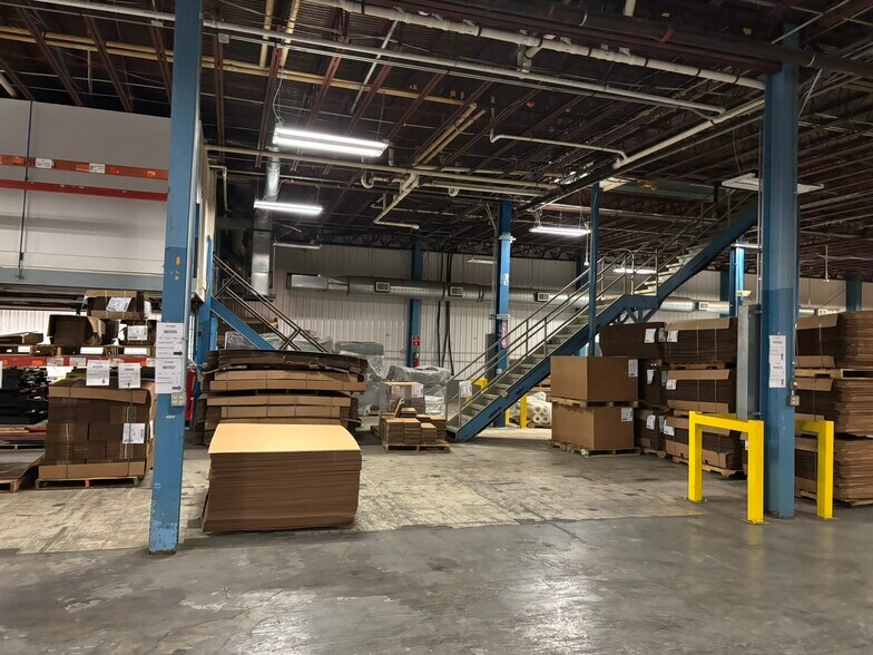 More Photos Of 140 Industry Rd, Georgetown Manufacturing For Lease