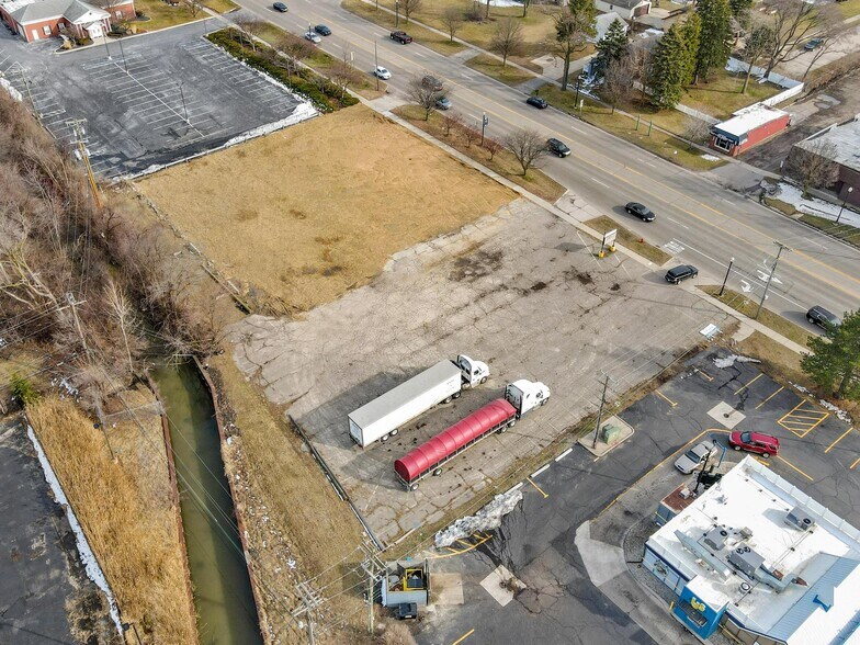 More Photos Of 23900 Goddard Rd, Taylor Freestanding For Lease