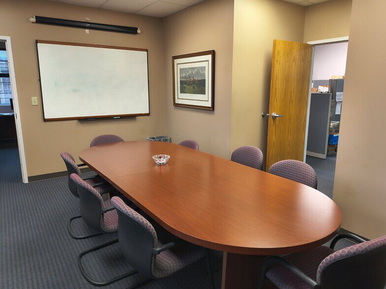 More Photos Of 120 Limestone St, Maysville Coworking Space