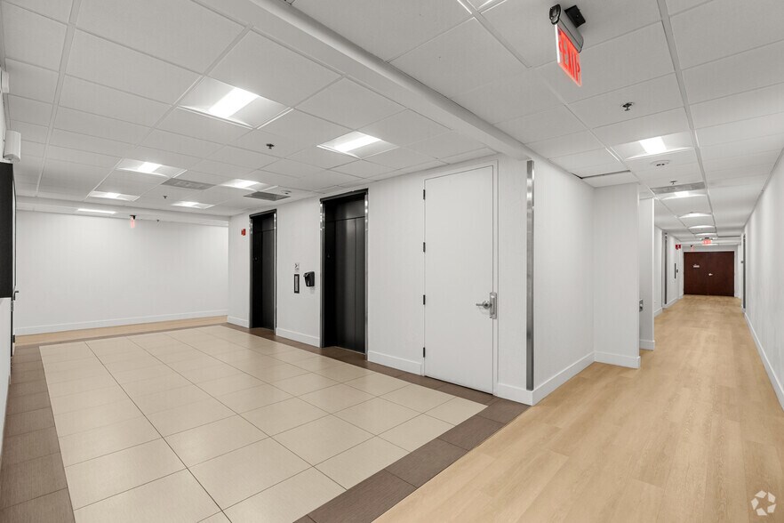 More Photos Of 1901 W Cypress Creek Rd, Fort Lauderdale Office For Lease