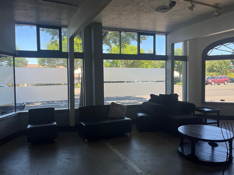 More Photos Of 10534 NE Sandy Blvd, Portland Storefront Retail Office For Lease