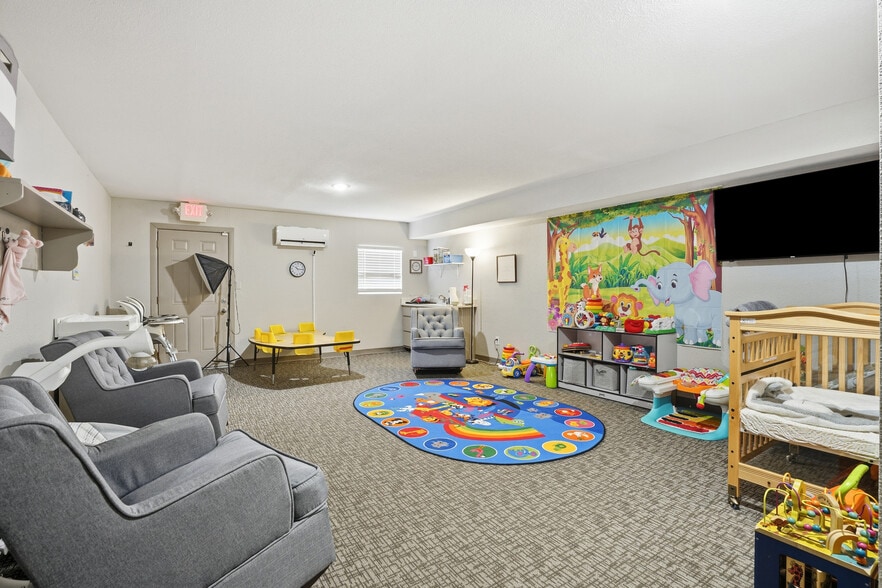 More Photos Of 342 SW Alsbury Blvd, Burleson Religious Facility For Sale