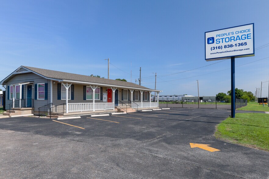 Primary Photo Of 3401 N Hillside Ave, Wichita Land For Lease