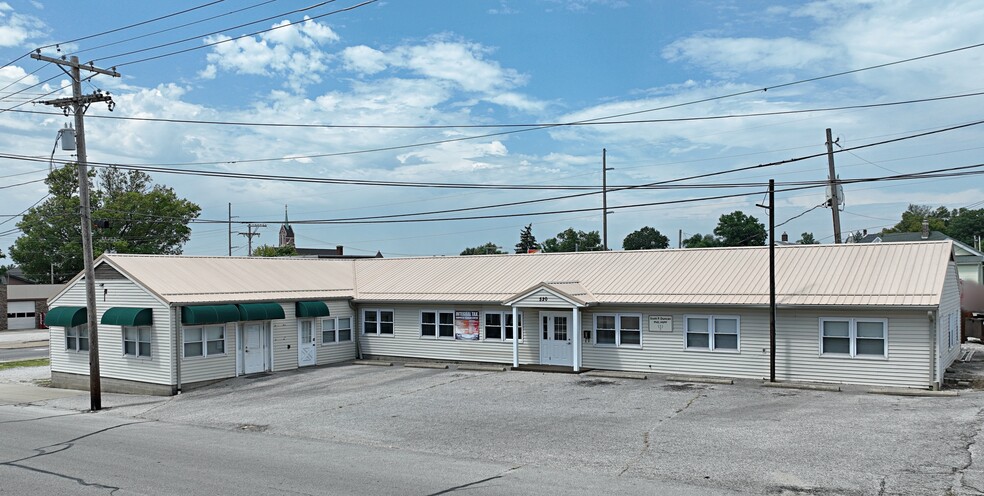 Primary Photo Of 520 E Van Trees St, Washington Office For Sale