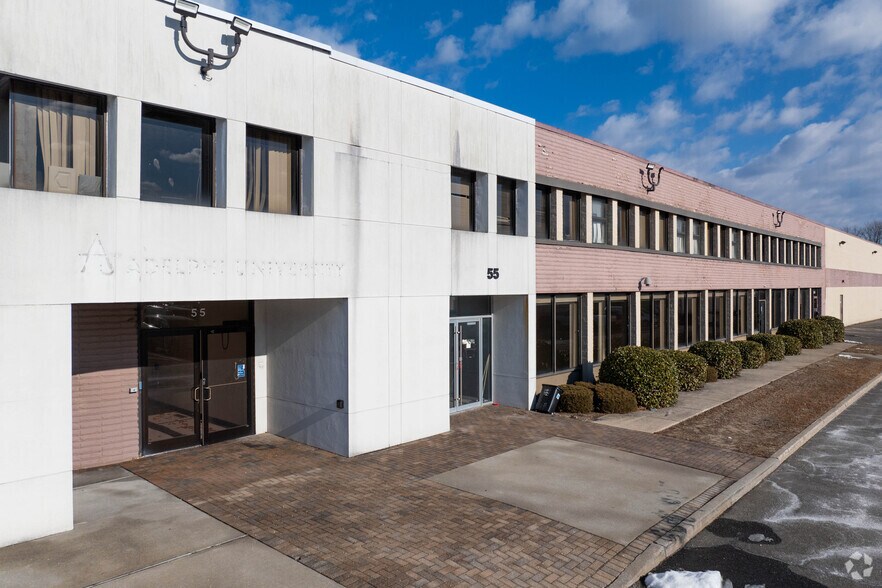 More Photos Of 55 Kennedy Dr, Hauppauge Flex For Sale