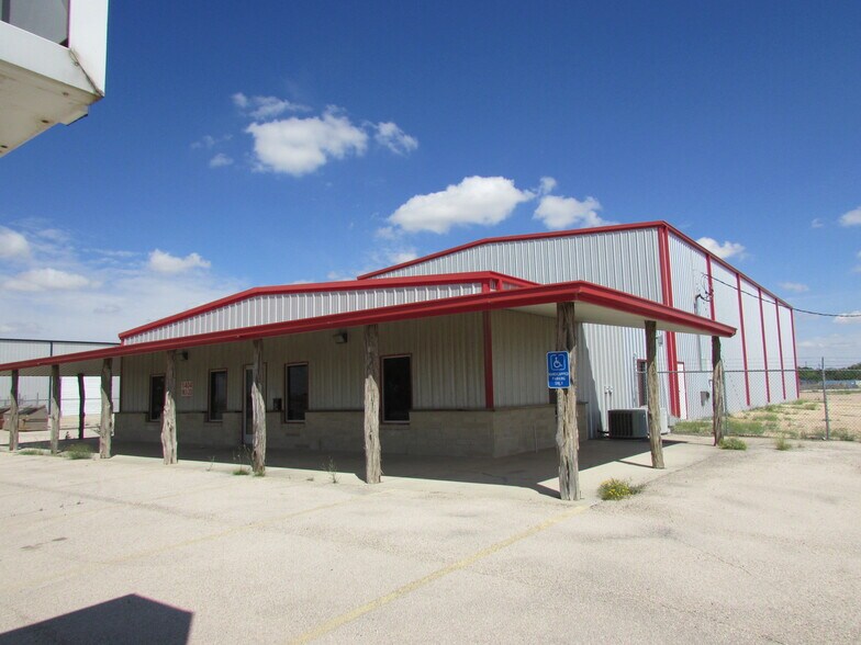 More Photos Of 1404 W Interstate 20, Odessa Warehouse For Sale
