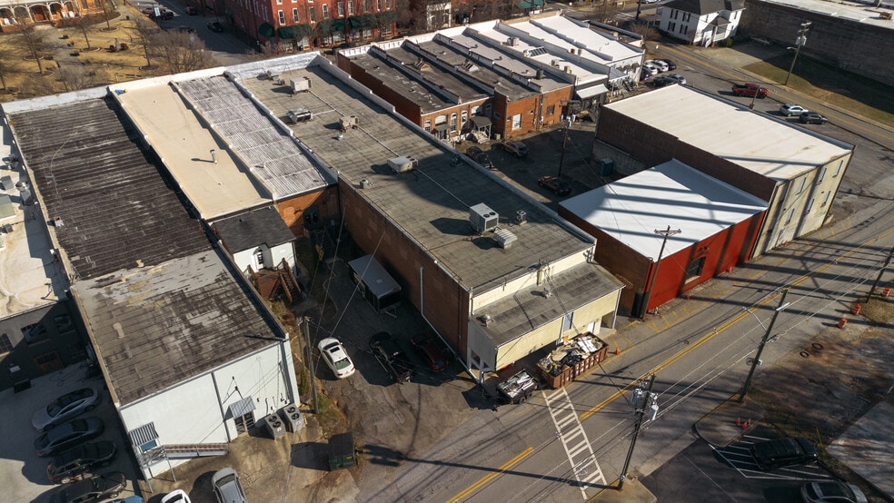 More Photos Of 116 S Broad St, Monroe Restaurant For Lease