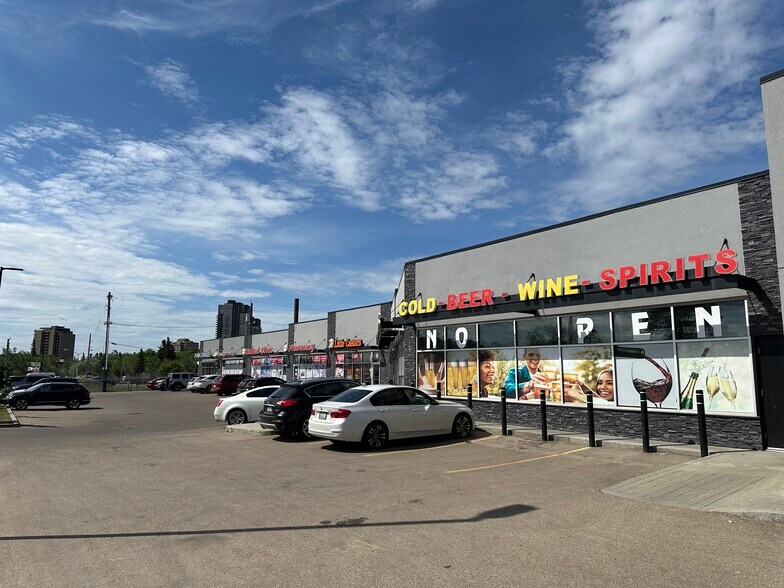 More Photos Of 11244-11250 82 St NW, Edmonton Storefront For Lease