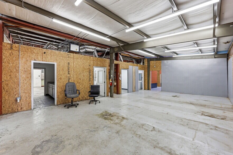 More Photos Of 146 Morrison Moore Pkwy E, Dahlonega Freestanding For Lease