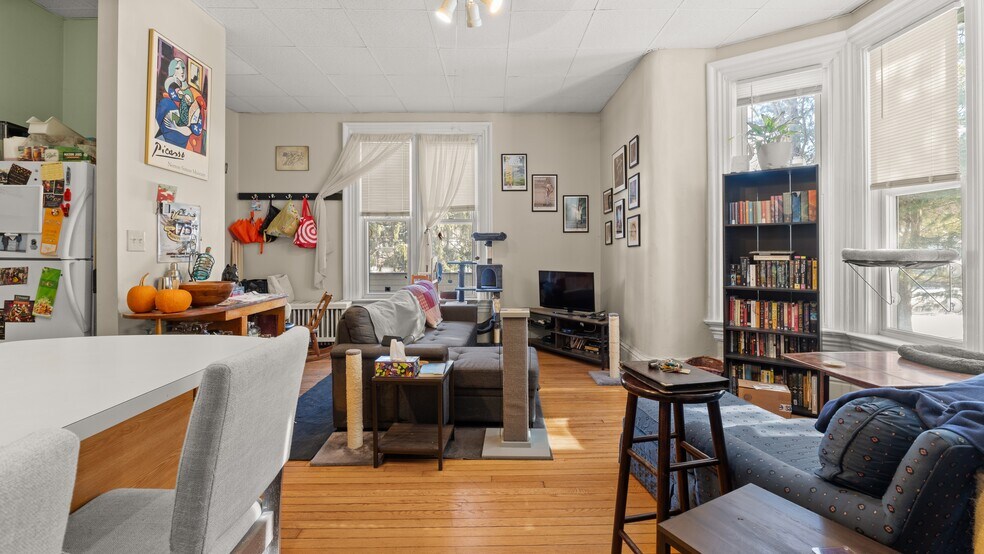 More Photos Of 465 Chapel St, Lee Apartments For Sale