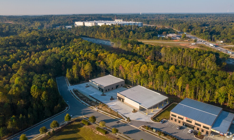More Photos Of 4204 Virtuous St, Garner Showroom For Lease