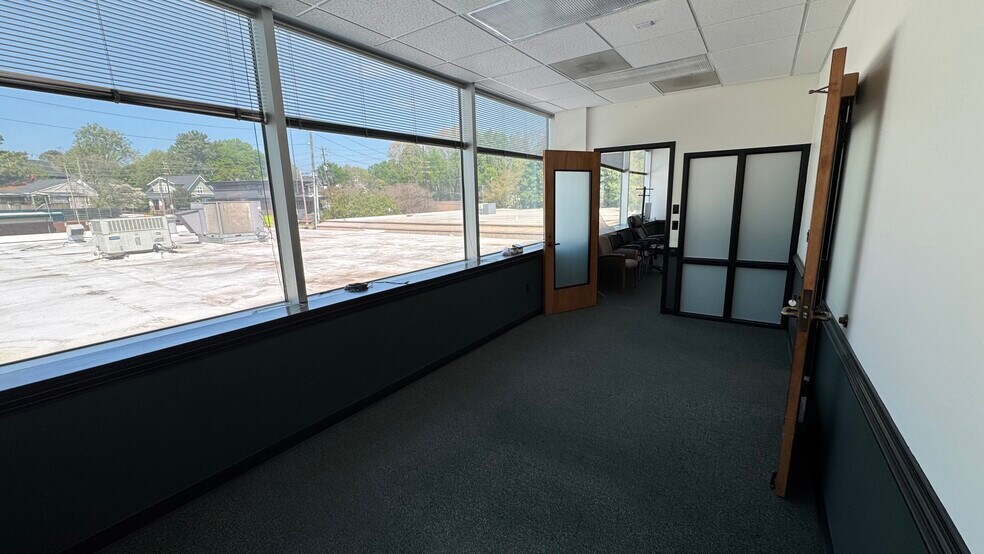 More Photos Of 790 Pershing Rd, Raleigh Office For Lease