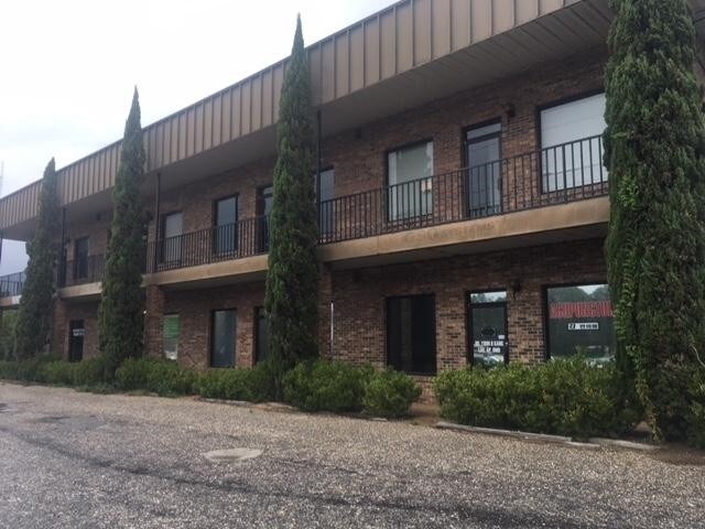 More Photos Of 119 Hollywood Blvd, Fort Walton Beach Flex For Lease