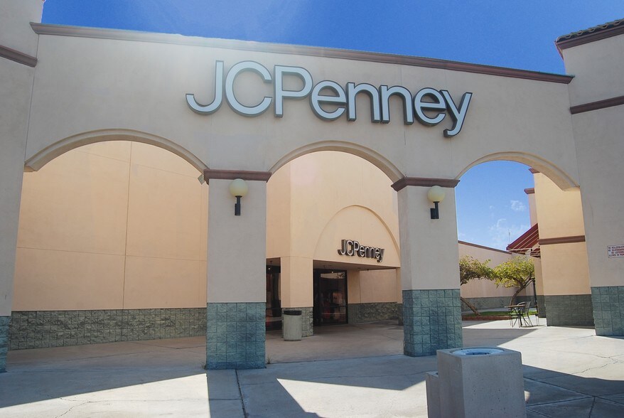 More Photos Of 2350 Miracle Mile, Bullhead City Unknown For Lease