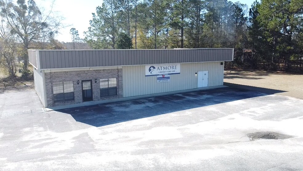 Primary Photo Of 810 E Craig St, Atmore Medical For Sale