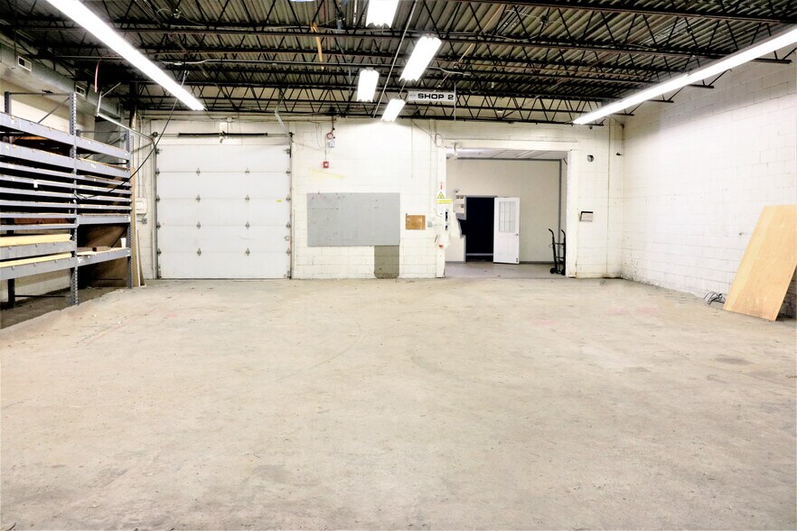 More Photos Of 612 Gravelly Hollow Rd, Medford Warehouse For Sale