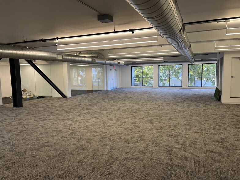 More Photos Of 209-223 Castro St, Mountain View Office For Lease