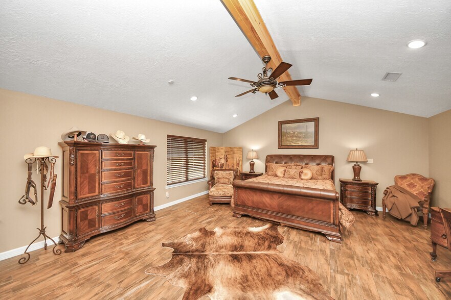 More Photos Of 16076 Highway 105, Cleveland Land For Sale