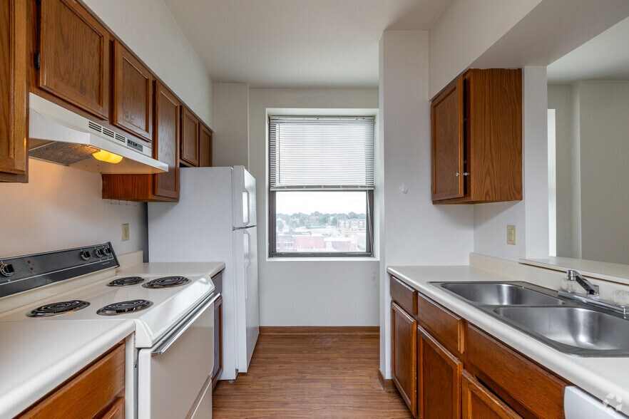 More Photos Of 422 Felix St, Saint Joseph Apartments For Sale