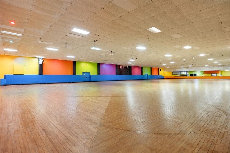 More Photos Of 1748 S Burlington Rd, Bridgeton Skating Rink For Sale