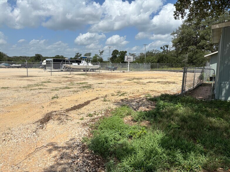 More Photos Of 4510 FM 1102, New Braunfels Office For Lease