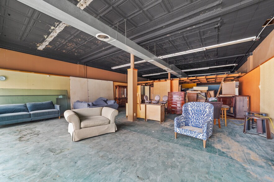 More Photos Of , Cleveland Unknown For Sale