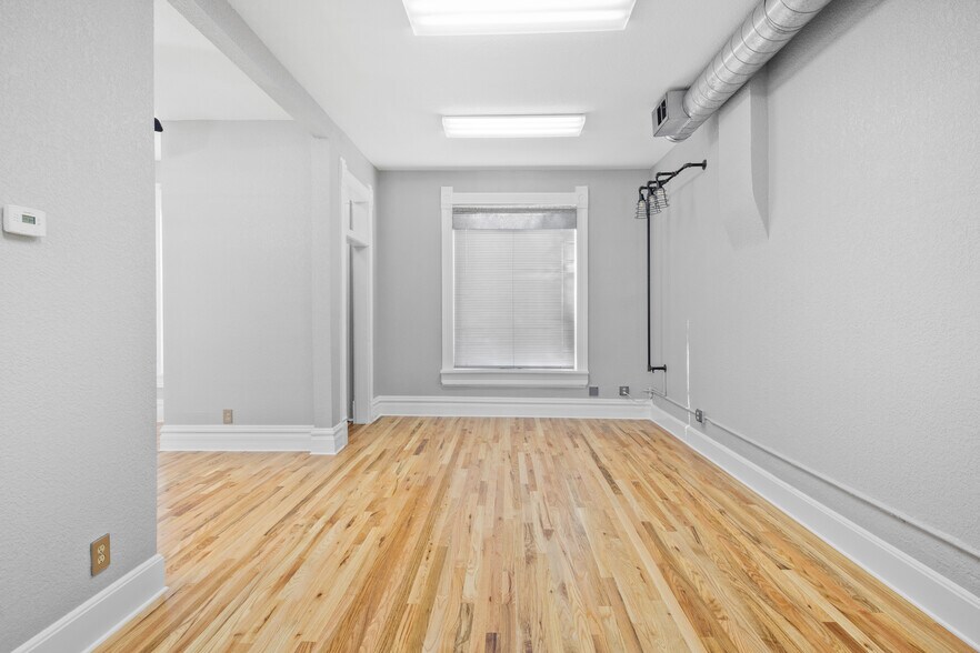 More Photos Of 727-743 W 6th Ave, Denver Office For Sale