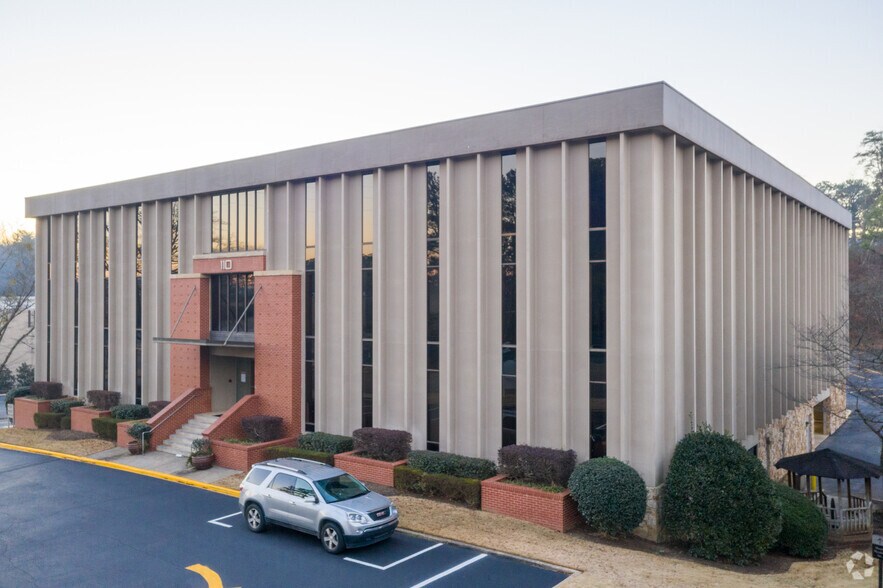 Primary Photo Of 110 Office Park Dr, Birmingham Office For Lease