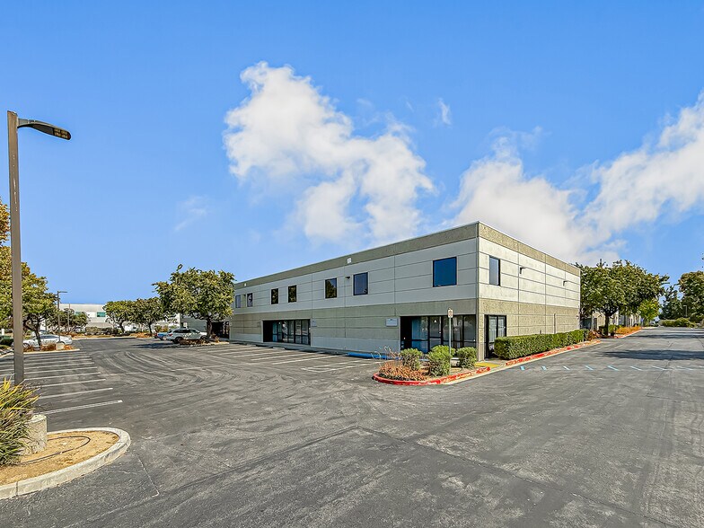 Primary Photo Of 2360 E Sturgis Rd, Oxnard Warehouse For Sale