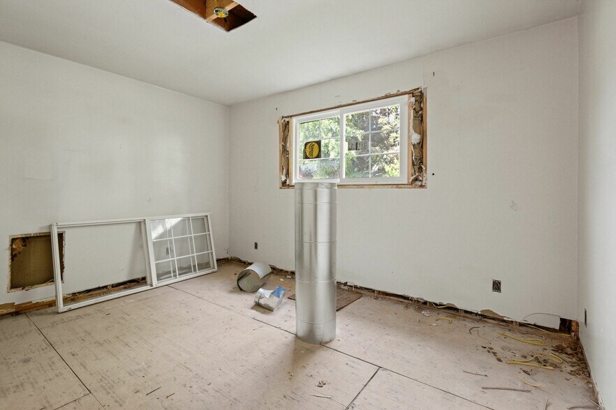 More Photos Of 707 Carter Sells Rd, Johnson City Apartments For Sale