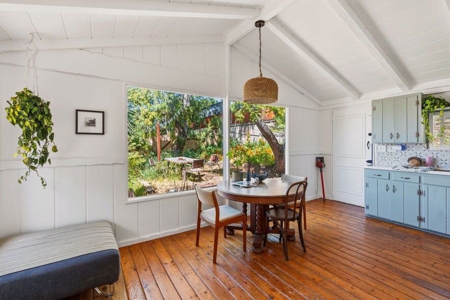 More Photos Of 273 Hillcrest Dr, Encinitas Apartments For Sale