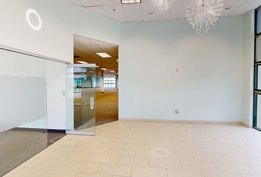 More Photos Of 6501 Windcrest Dr, Plano Unknown For Lease