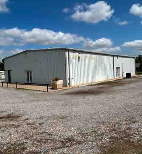More Photos Of 16776 State Highway 33, Kingfisher Warehouse For Sale