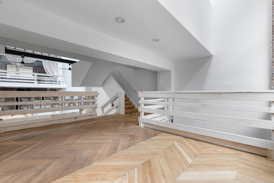 More Photos Of 54 Crosby St, New York Storefront For Lease