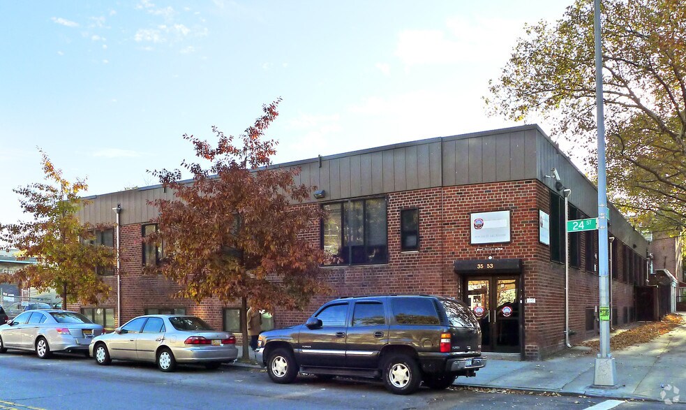 Primary Photo Of 35-53 24th St, Astoria Warehouse For Lease