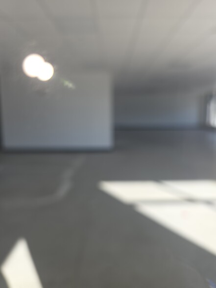 More Photos Of 450 S Park Ave, Buffalo Storefront Retail Residential For Lease
