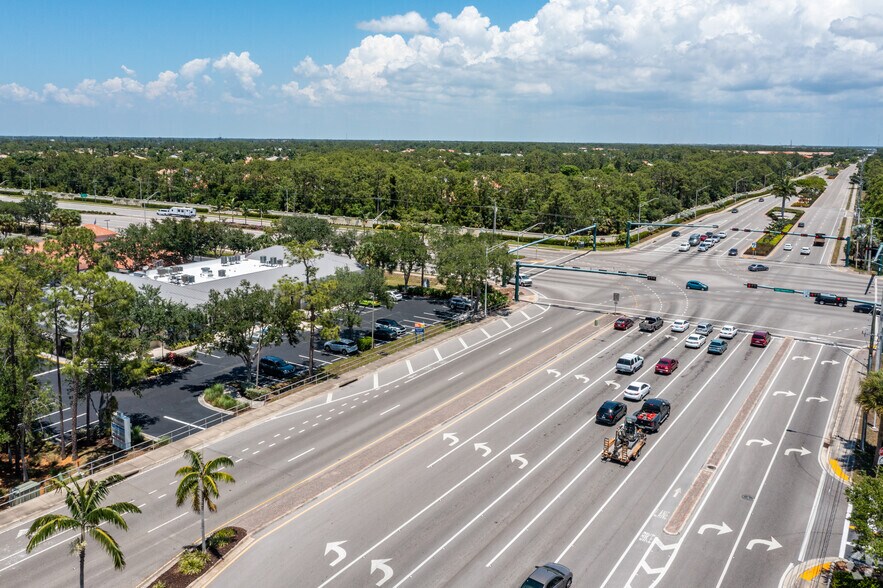 More Photos Of 7385 Radio Rd, Naples Storefront Retail Office For Lease