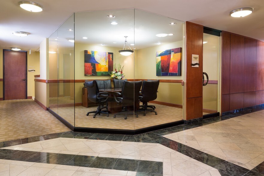 More Photos Of 777 E Tahquitz Canyon Way, Palm Springs Medical For Lease