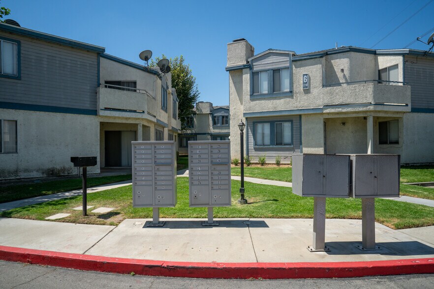 More Photos Of 7739 Bradwell Ave, Whittier Apartments For Sale
