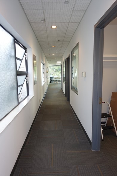 More Photos Of 2055-2057 Market St, San Francisco Storefront Retail Office For Sale